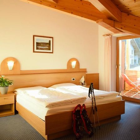 Hotel Waldheim Sarnonico Luaran gambar