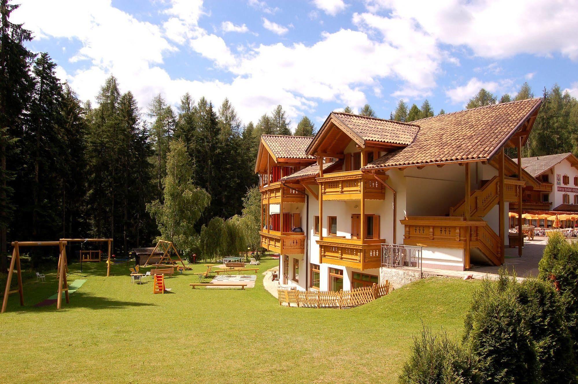 Hotel Waldheim Sarnonico Luaran gambar